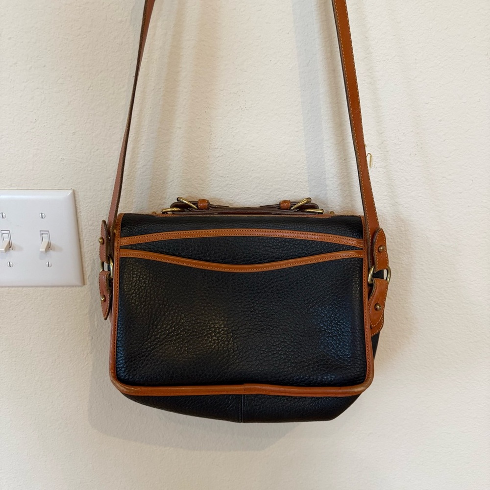 Vintage Dooney & Bourke Purse - Picture 3 of 4